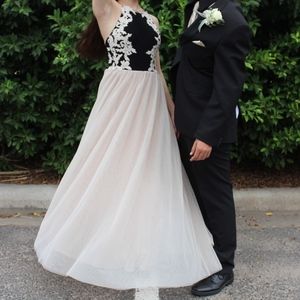 Black & Cream Blondie Nites Prom Dress